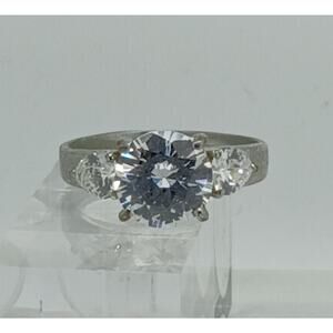 Vintage 5CT White Gold Plated Round Heart Shaped 3-Stone Ring Size 11
